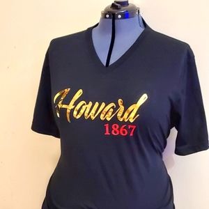 NWOT Black V Neck Howard Tshirt XL